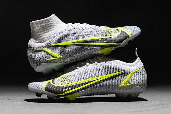 Nike Mercurial Silver Safari в СпортDепо