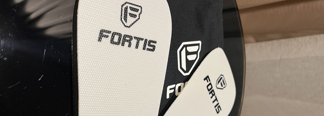 Футбольные щитки Fortis в СпортDепо