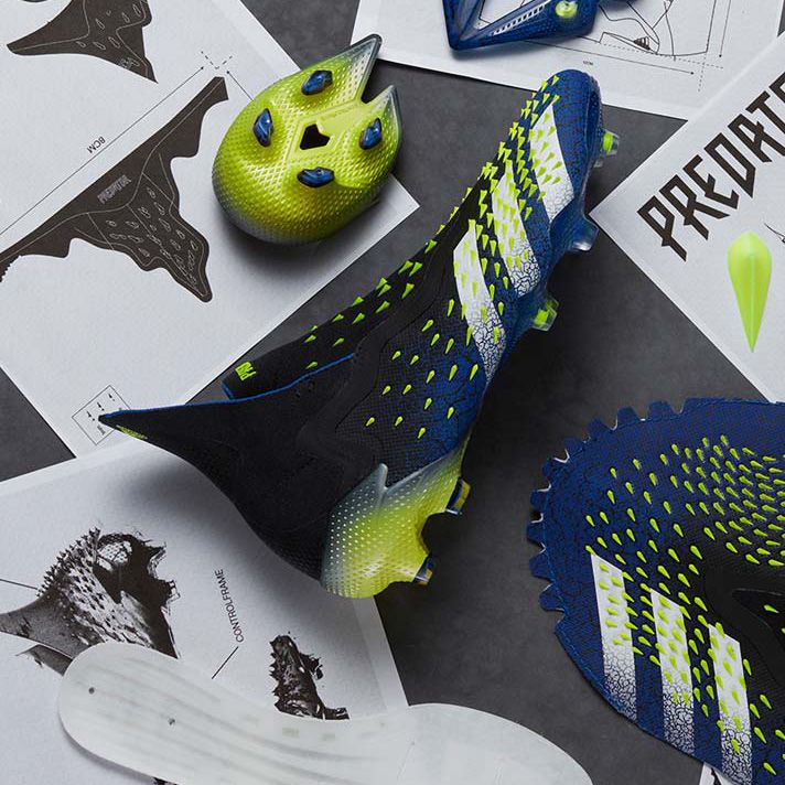 Футбольная линейка Adidas Predator