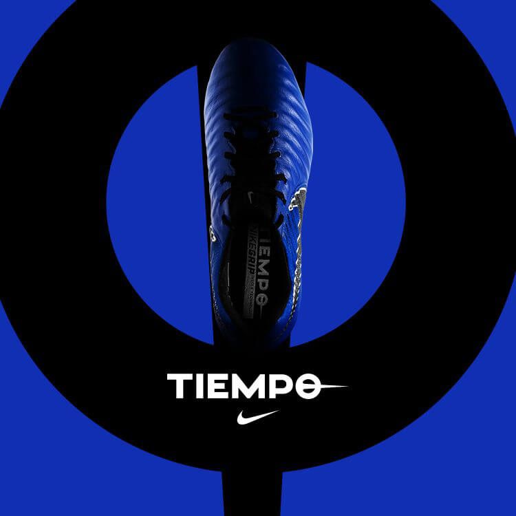 Футбольная линейка Nike Tiempo